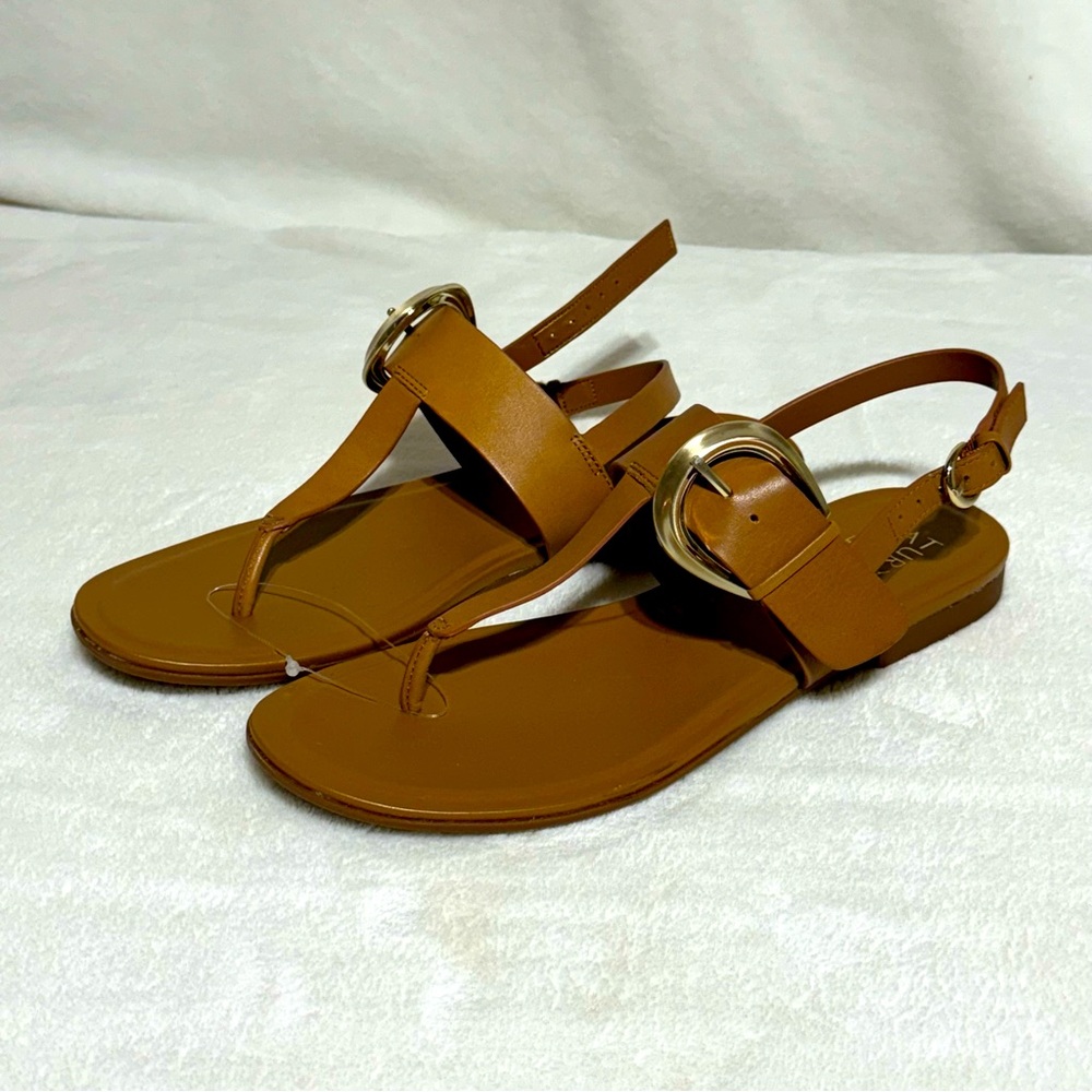 Naturalizer Leather Sandal